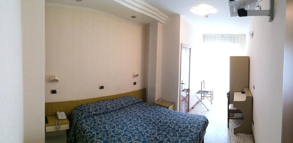 Hotel Royal ميسانو ادرياتيكو الغرفة الصورة